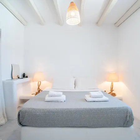 Deluxe Sea View Maisonette In