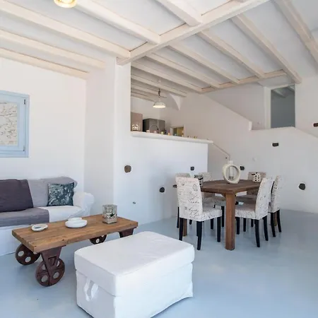 Apartment Deluxe Sea View Maisonette In Páros